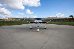 Cessna - 172 SKYHAWK - photo 4
