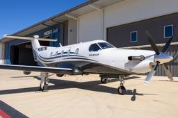 Pilatus - PC-12 - photo 9