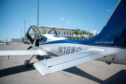 Cirrus - SR22 - photo 3