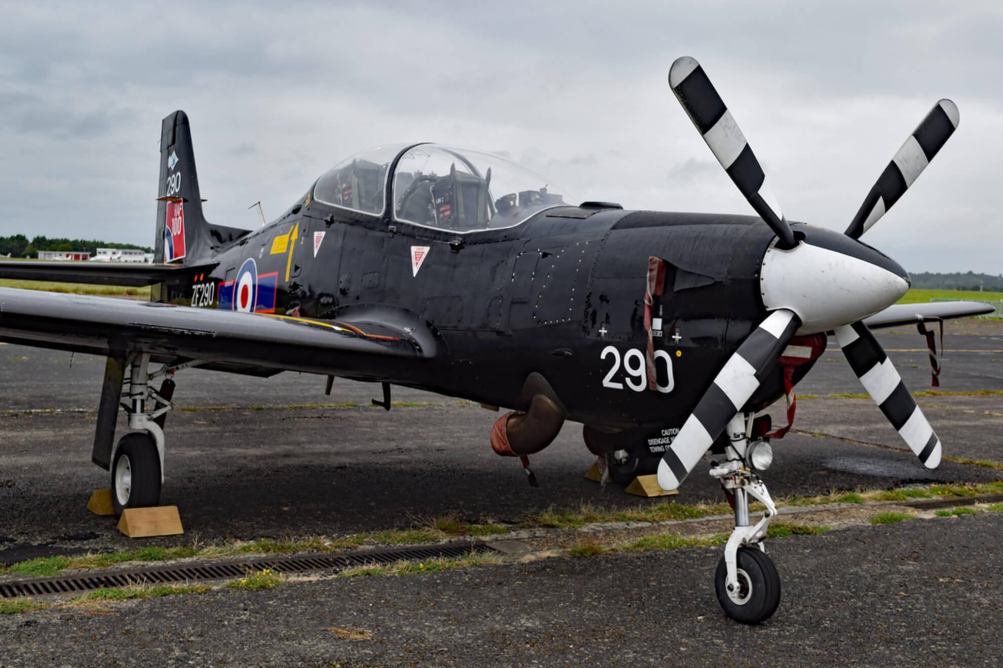 Short Brothers - Tucano T1 - main photo