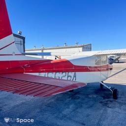 Cessna - 172 SKYHAWK - photo 18