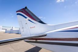 Beechcraft - BARON - photo 17