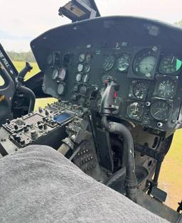 Bell - UH-1 Huey - photo 4