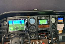 Cessna - 172 P - photo 3