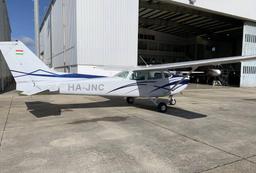 Cessna - 172 P - photo 2