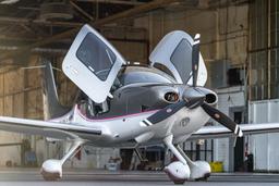 Cirrus - SR22 - photo 2