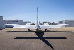 Beechcraft - BARON - photo 2