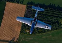 North American Aviation - North American P-51D Mustang - photo 2