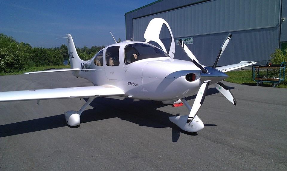 Cirrus - Cirrus SR22 - main photo