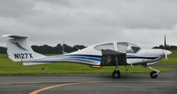 Diamond Aircraft - DA40 - photo 1