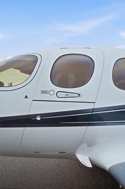 Cirrus - SF50 - photo 7