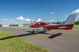 Cirrus - SR22 - photo 3