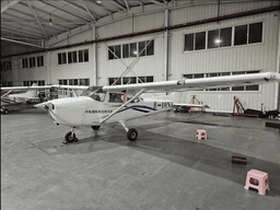 Cessna - Cessna 172S Skyhawk - photo 1