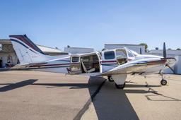 Beechcraft - BARON - photo 15