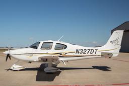 Cirrus - SR22 - photo 1