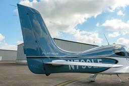 Cirrus - SR22 - photo 16
