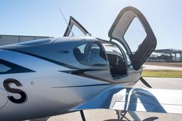 Cirrus - SR22T - photo 18