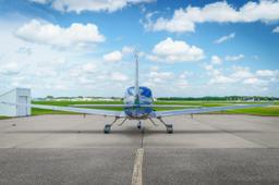 Cirrus - SR22 - photo 4
