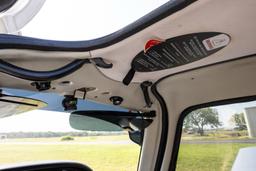 Cirrus - SR22 - photo 17
