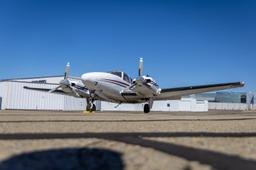 Beechcraft - BARON - photo 18