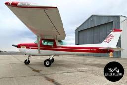 Cessna - 152 - photo 3