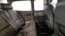 Cessna - Cessna 172SP - photo 4