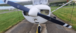 Cessna - Cessna F150 - photo 1