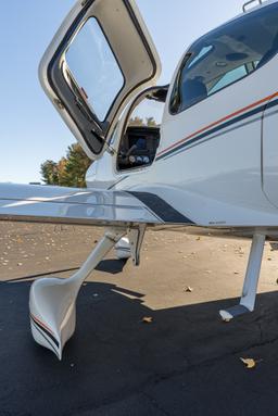 Cirrus - SR20 - photo 13