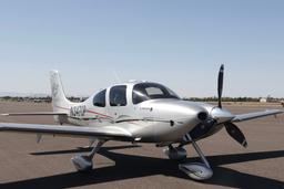 Cirrus - SR22 - photo 1