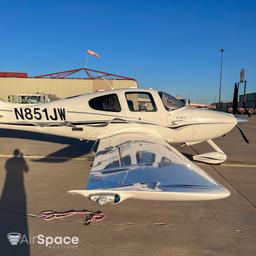 Cirrus - SR22 (2001 - 2010) - photo 3