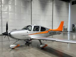 Cirrus - SR22T - photo 13