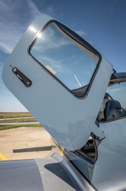 Cirrus - SR20 - photo 16