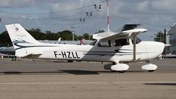 Cessna - Cessna 172S Skyhawk SP - photo 8