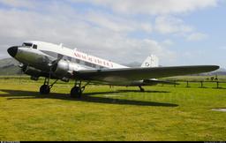 Douglas - Douglas DC-3C - photo 2