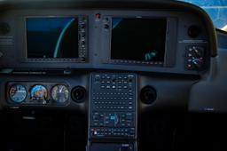 Cirrus - SR20 - photo 14