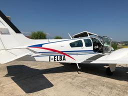 Beechcraft - Baron B55 - photo 1