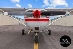 Cessna - 172K SKYHAWK - photo 7
