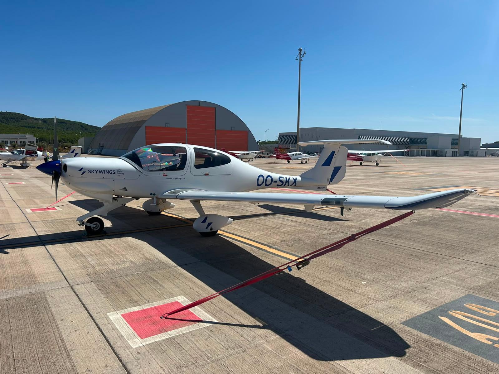 Diamond - DA40 STAR - main photo