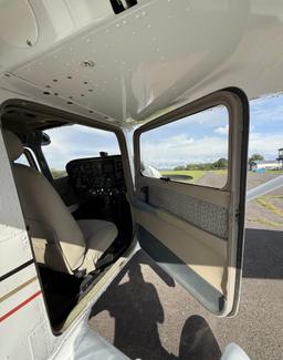 Cessna - Cessna 172R Skyhawk - photo 12