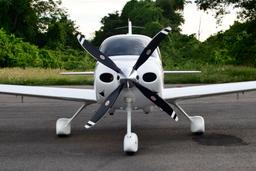 Cirrus - SR22T - photo 20