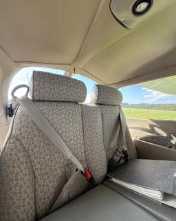 Cessna - Cessna 172R Skyhawk - photo 6