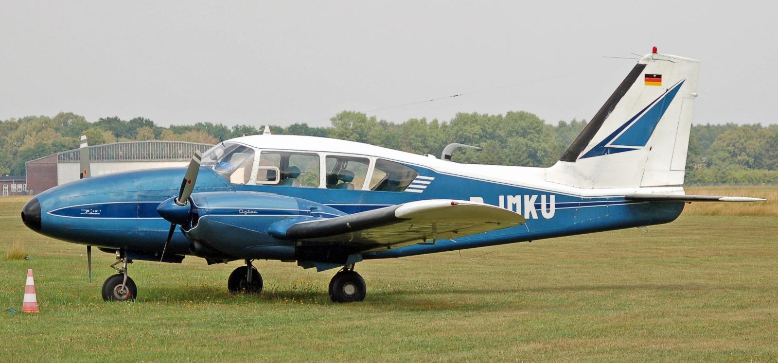 Piper - PIPER AZTEC PA 23-250 - main photo
