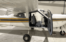 Cessna - Cessna 177RG Cardinal - photo 3