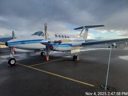 Beechcraft - Beechcraft King Air B200 - photo 1