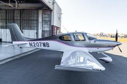 Cirrus - SR22 - photo 16